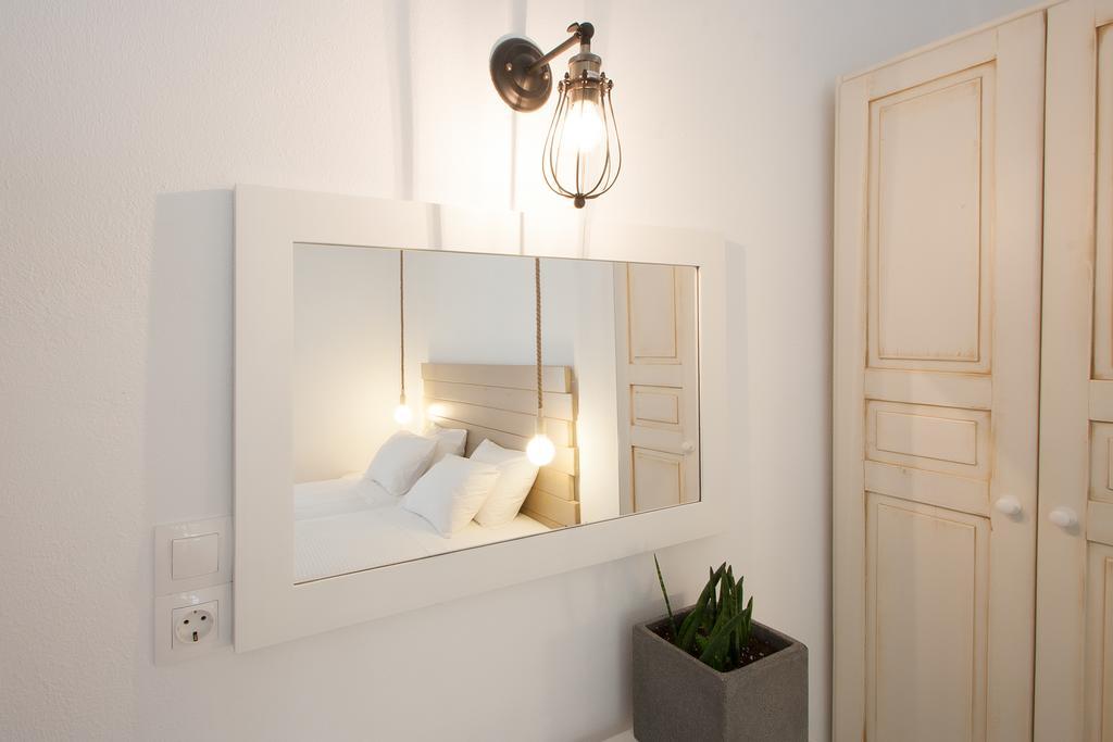 Paris Studios & Apartment Ayía Paraskeví Exterior foto