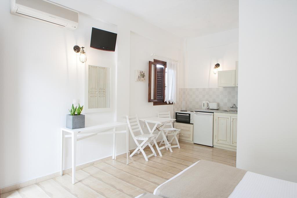 Paris Studios & Apartment Ayía Paraskeví Exterior foto